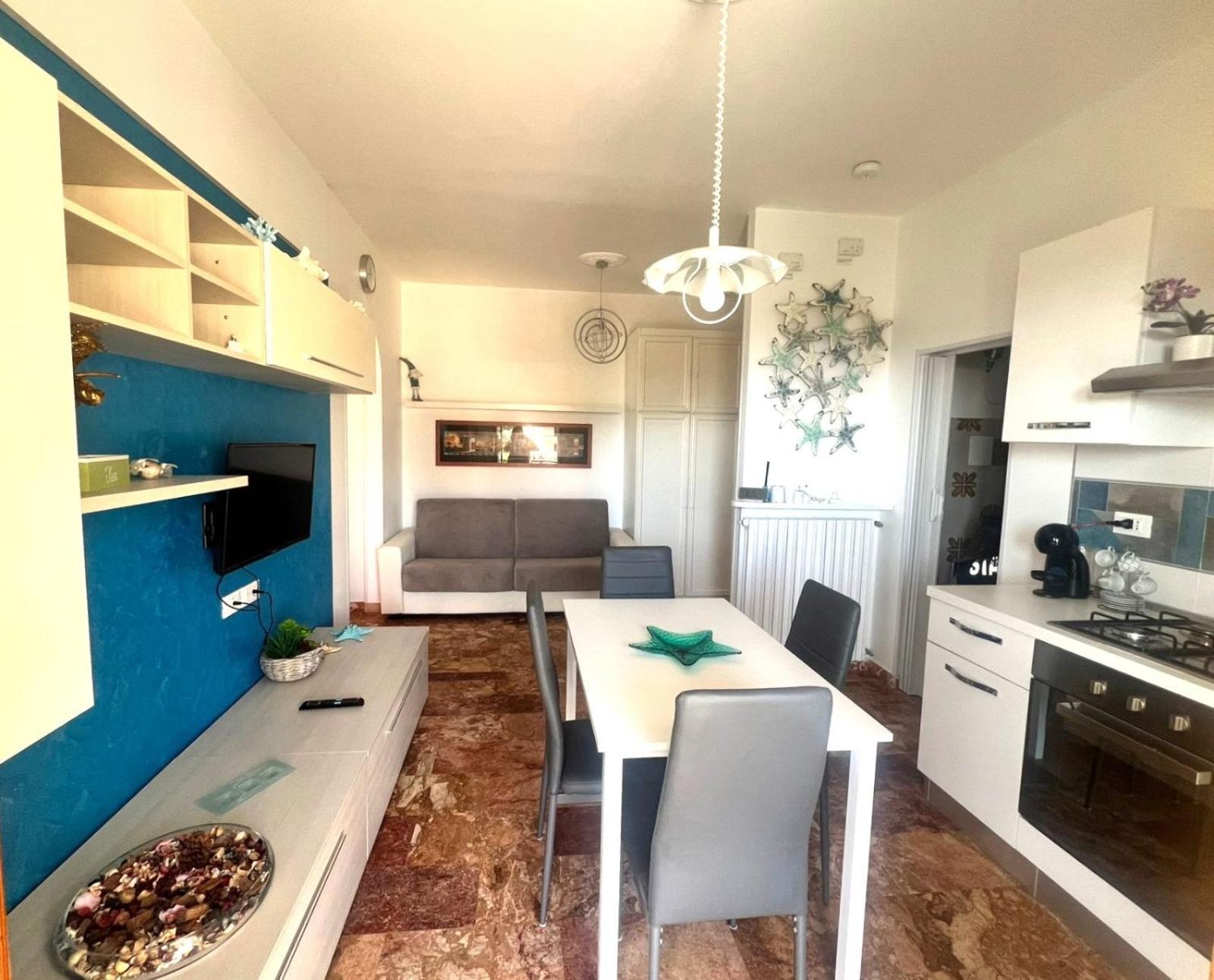 Apartment Aurora & Nicole Ideal Per Biker Con Terazza Vista Mare Parcheggio E Wi-Fi Gratuiti بيترا ليغوري المظهر الخارجي الصورة