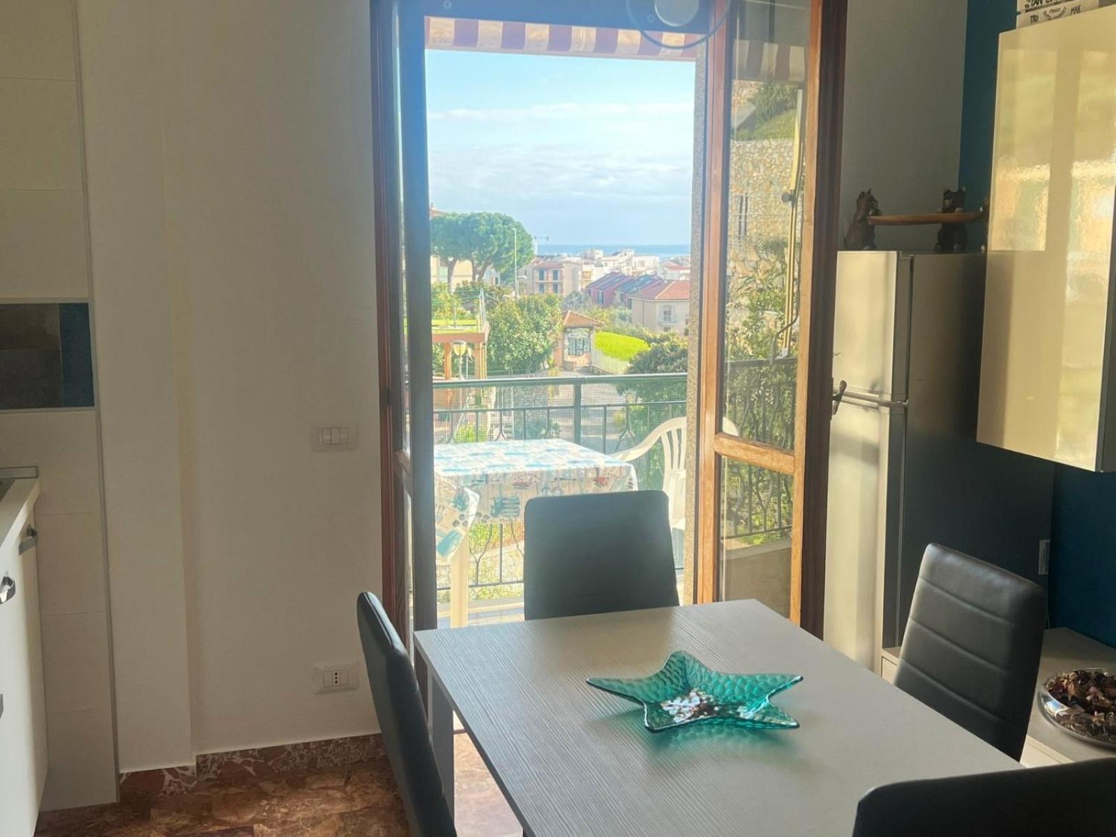 Apartment Aurora & Nicole Ideal Per Biker Con Terazza Vista Mare Parcheggio E Wi-Fi Gratuiti بيترا ليغوري المظهر الخارجي الصورة