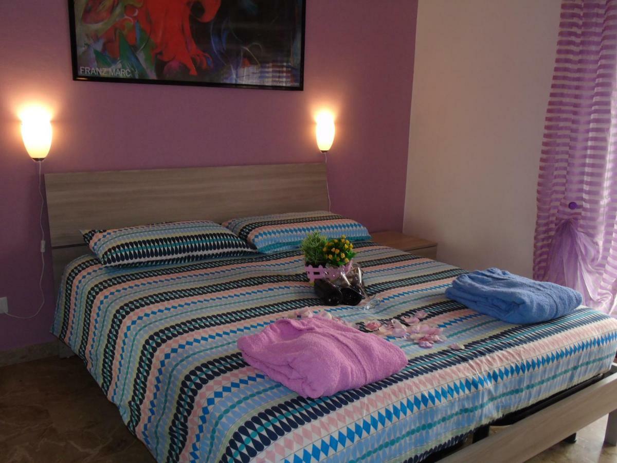 Apartment Aurora & Nicole Ideal Per Biker Con Terazza Vista Mare Parcheggio E Wi-Fi Gratuiti بيترا ليغوري المظهر الخارجي الصورة